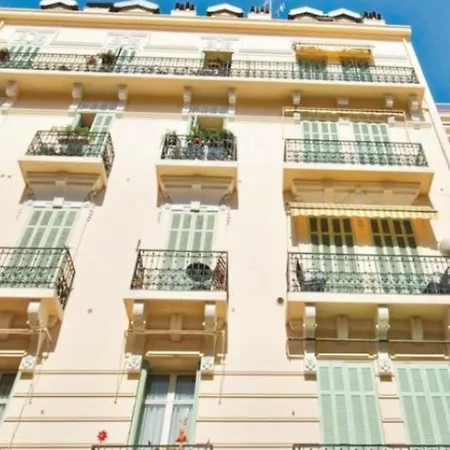 Charming 50 Mt Palais Des Festivals Канны
